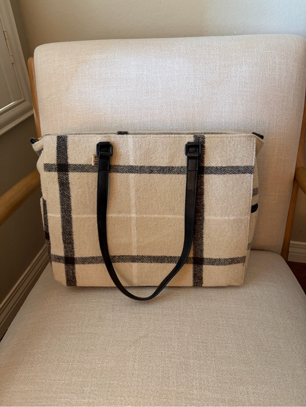 BEIS plaid work tote sold out